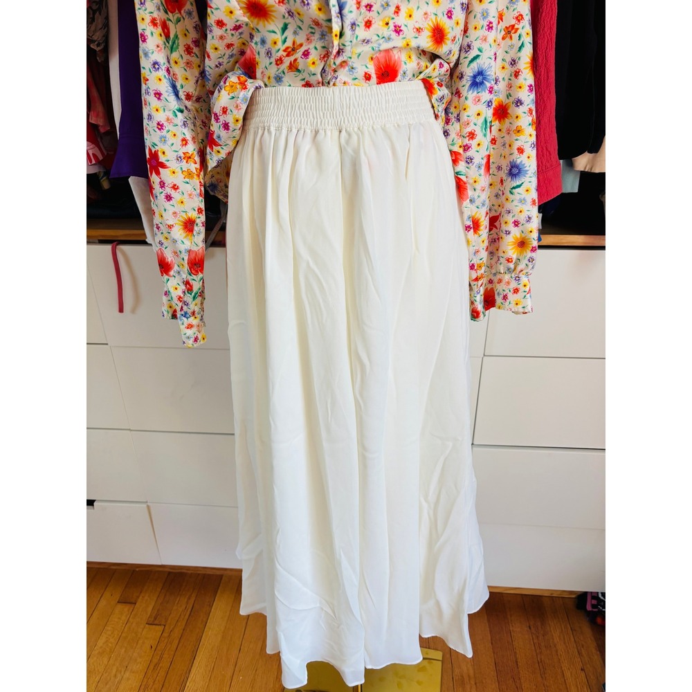 Valerie Stevens Maxi Skirt Womens S White NEW Smocked Elastic Waist Lined Boho
